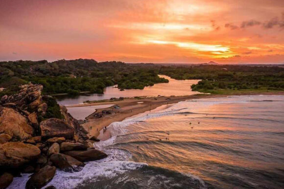 Top 10 Unforgettable Experiences in Sri Lanka Top 10 Unforgettable Experiences in Sri Lanka